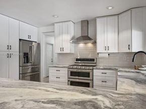 8705 SW 176th St, Palmetto Bay FL 33157