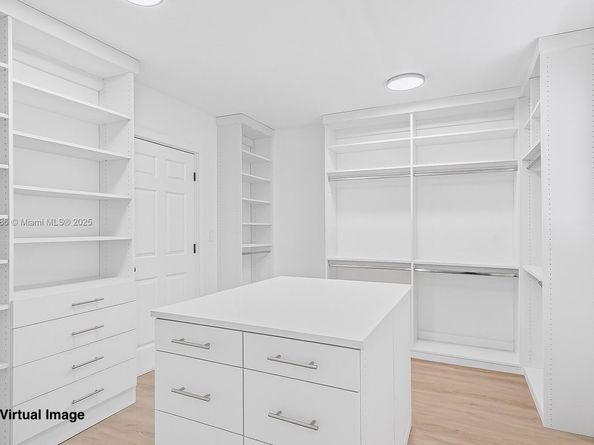 3240 NW 17th St, Lauderhill FL 33311