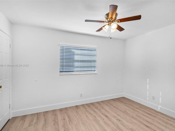 3240 NW 17th St, Lauderhill FL 33311