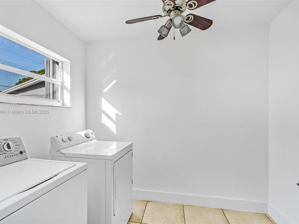 3240 NW 17th St, Lauderhill FL 33311