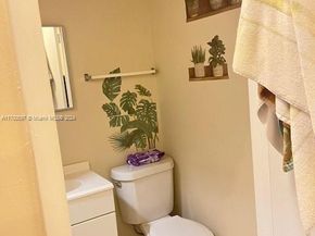 161 NW 35th St, Miami FL 33127