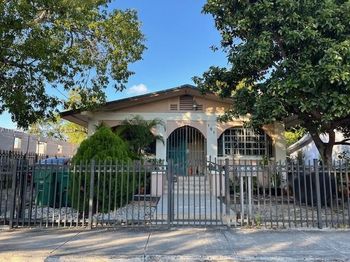 161 NW 35th St