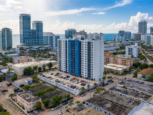 401 69th St 713, Miami Beach FL 33141