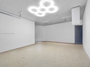 3502 Derby Ln, Weston FL 33331