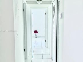 2145 Pierce St 421, Hollywood FL 33020