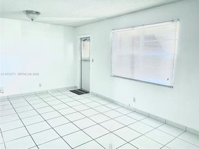 2145 Pierce St 421, Hollywood FL 33020