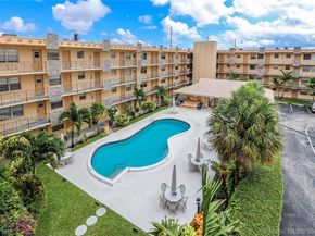 2145 Pierce St 421, Hollywood FL 33020