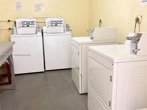 2145 Pierce St 421, Hollywood FL 33020