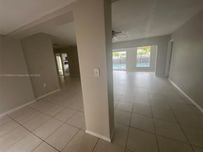 7187 NW 22nd St, Sunrise FL 33313