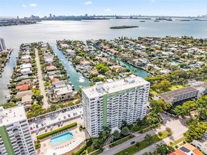 2100 Sans Souci Blvd B1006, North Miami FL 33181