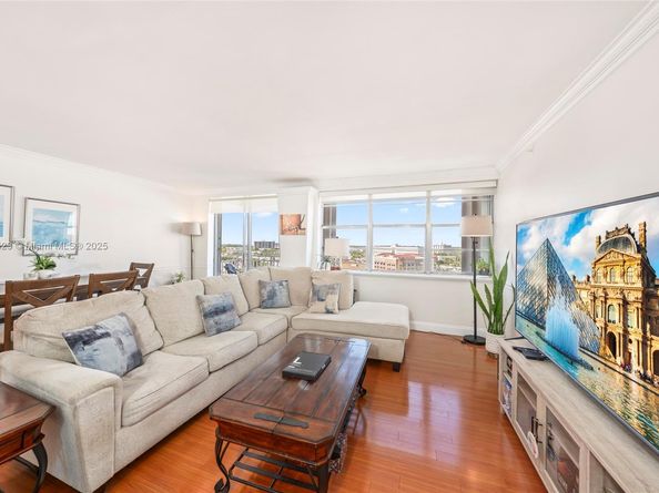 2100 Sans Souci Blvd B1006, North Miami FL 33181