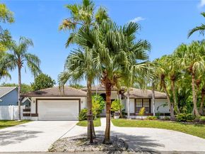 1041 NW 93rd Ter, Plantation FL 33322
