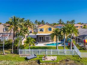 1060 NW 192nd Ave, Pembroke Pines FL 33029