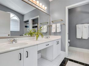 1060 NW 192nd Ave, Pembroke Pines FL 33029