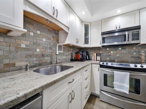 1200 West Ave PH15, Miami Beach FL 33139