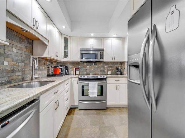 1200 West Ave PH15, Miami Beach FL 33139