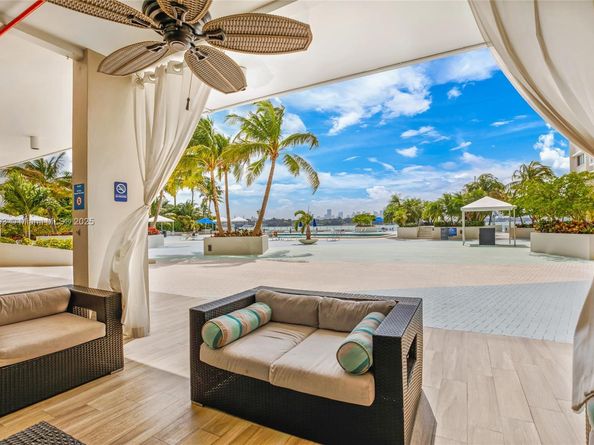 1200 West Ave PH15, Miami Beach FL 33139