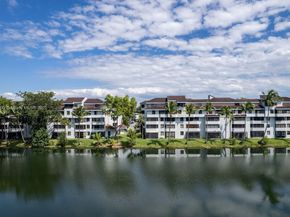 8255 SW 152 Av E PH 2, Miami FL 33193