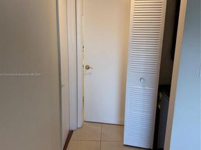 8255 SW 152 Av E PH 2, Miami FL 33193