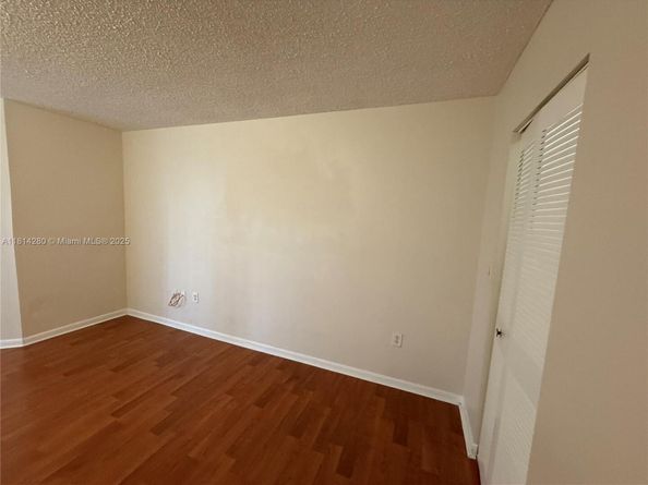 8255 SW 152 Av E PH 2, Miami FL 33193