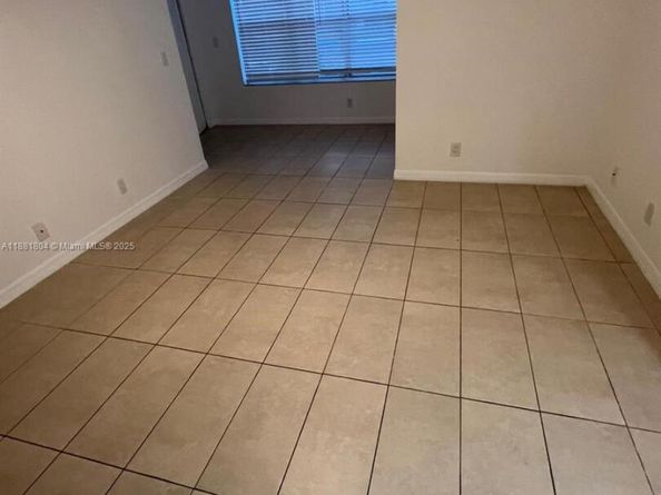 3340 N Pinewalk Dr N 1514, Margate FL 33063