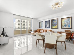 808 Brickell Key Dr 3007, Miami FL 33131