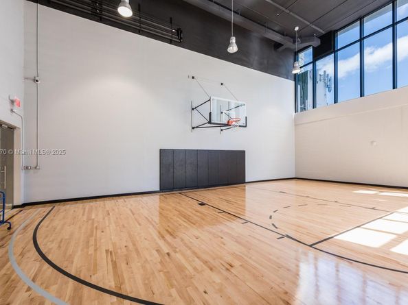 1010 Brickell Ave 3403, Miami FL 33131