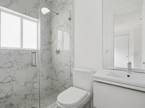 2852 SW 32nd Ct 2852, Miami FL 33133