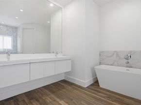 2852 SW 32nd Ct 2852, Miami FL 33133