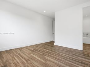 2852 SW 32nd Ct 2852, Miami FL 33133