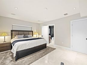 29 NE 95th St, Miami Shores FL 33138