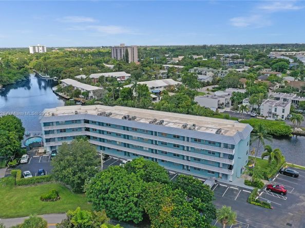 801 NE 18th Ct 209, Fort Lauderdale FL 33305