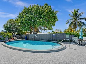 801 NE 18th Ct 209, Fort Lauderdale FL 33305