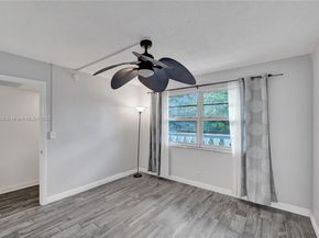 801 NE 18th Ct 209, Fort Lauderdale FL 33305