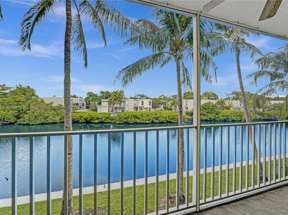 801 NE 18th Ct 209, Fort Lauderdale FL 33305