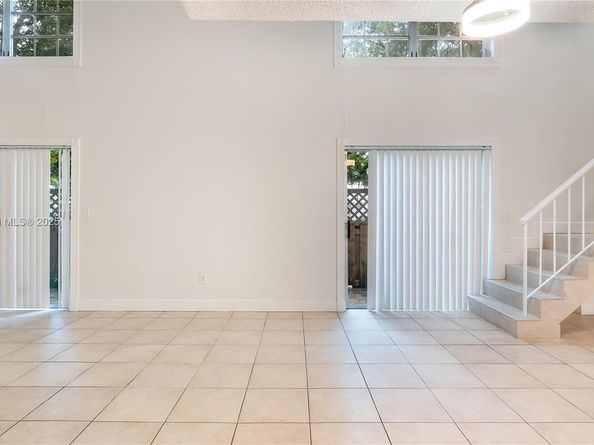 8500 SW 109th Ave, Unit #6-105, Miami FL 33173