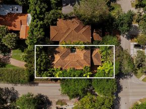 2301 Tigertail Ave, Coconut Grove FL 33133