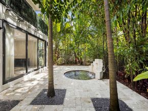 2301 Tigertail Ave, Coconut Grove FL 33133