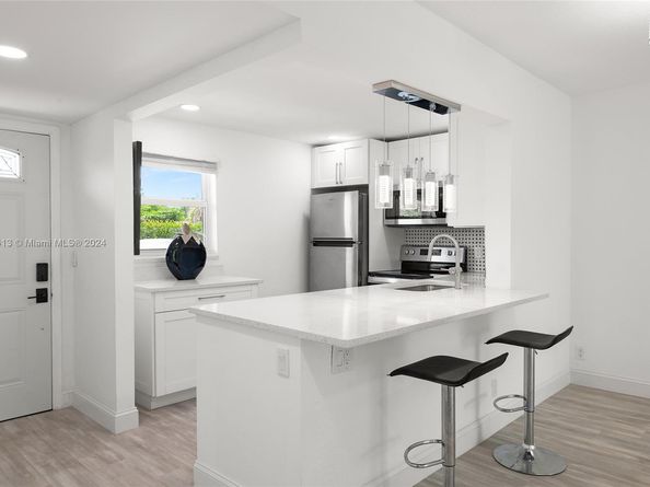 2300 NE 1st Ln 106, Boynton Beach FL 33435