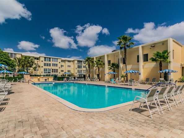 2300 NE 1st Ln 106, Boynton Beach FL 33435