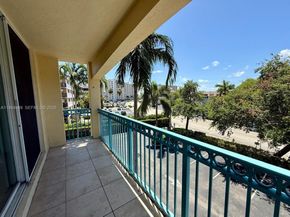 201 Golden Isles Dr 311, Hallandale Beach FL 33009
