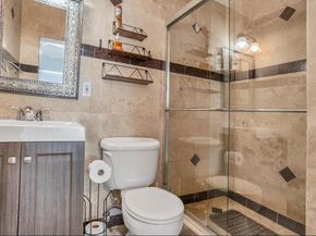 2450 NE 18th St, Pompano Beach FL 33062