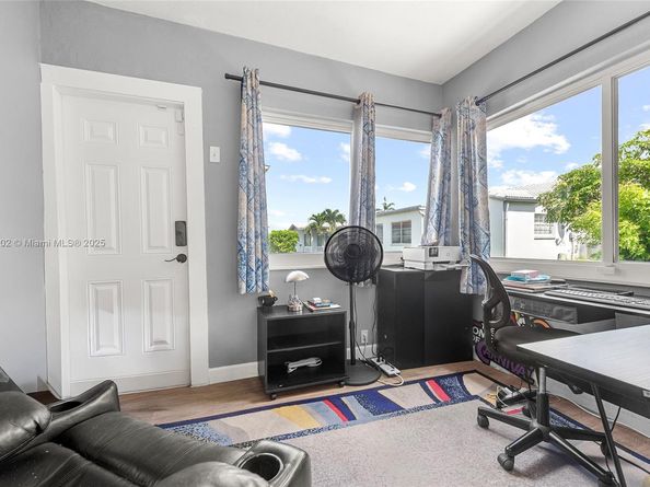 5716 NW 86th Ave, Tamarac FL 33321