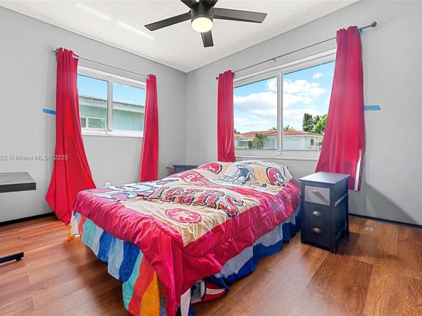 5716 NW 86th Ave, Tamarac FL 33321