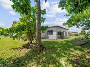 5716 NW 86th Ave, Tamarac FL 33321