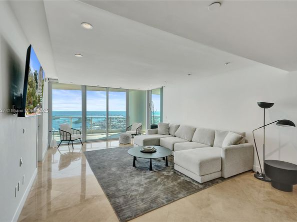 2627 S Bayshore Dr 1806, Miami FL 33133