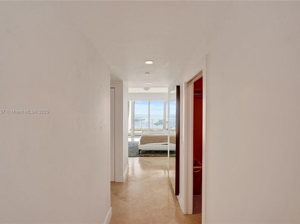 2627 S Bayshore Dr 1806, Miami FL 33133