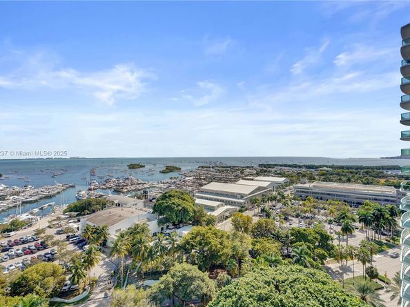 2627 S Bayshore Dr 1806, Miami FL 33133