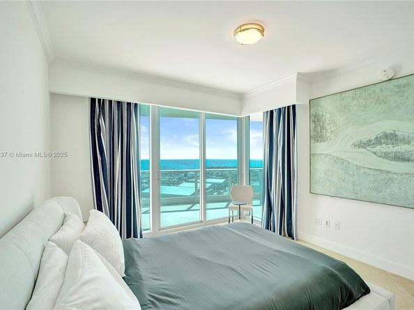 2627 S Bayshore Dr 1806, Miami FL 33133