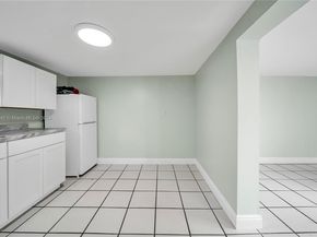 875 E 29th St, Hialeah FL 33013